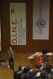 1 | The Dahlem Institute for Neuroimaging of Emotion was inaugurated in a grand opening on June the 12th, 2009. Chris Frith held the inaugural speech on "Facial Expressions".